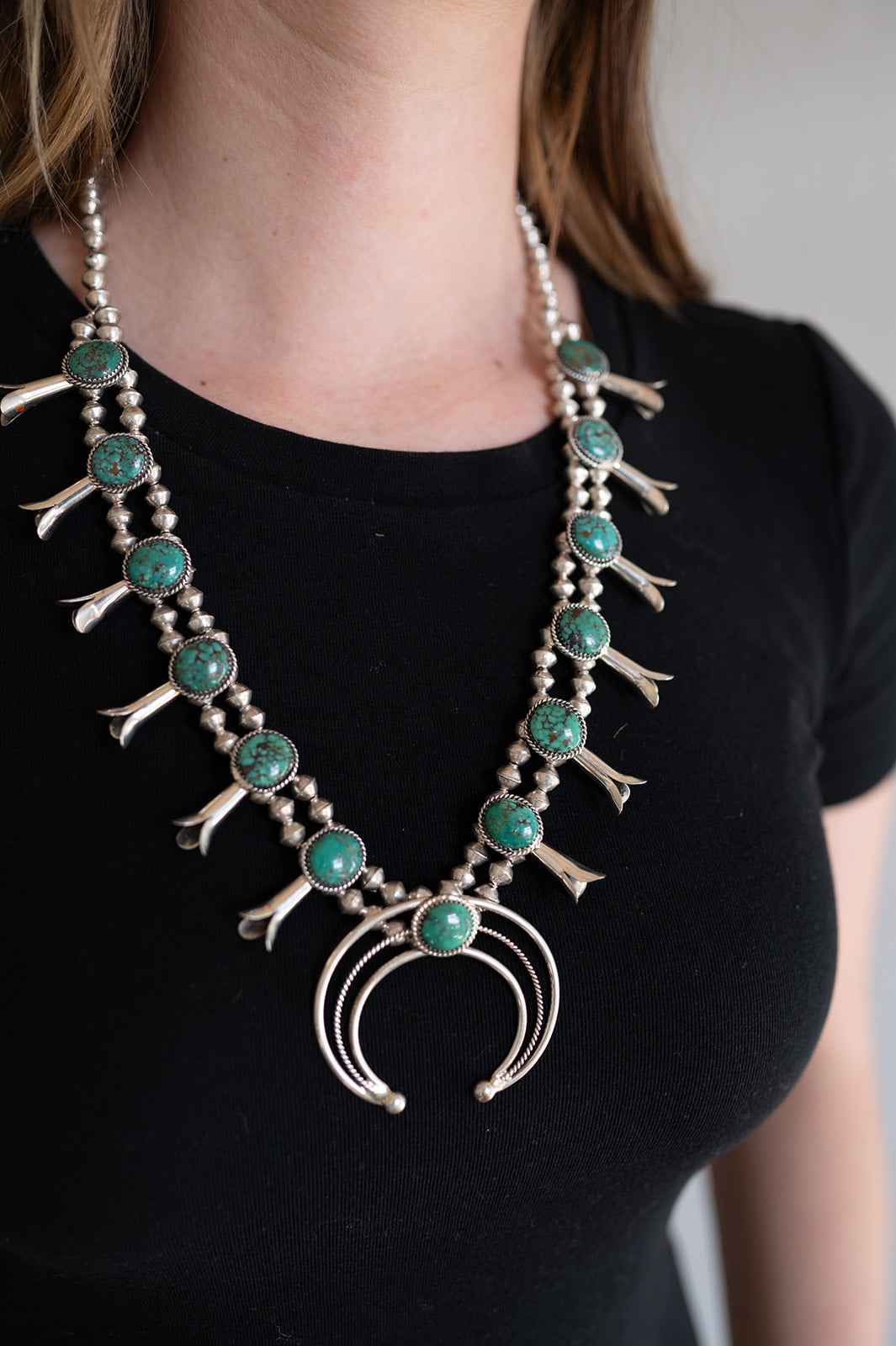 26" Vintage Turquoise Squash Blossom
