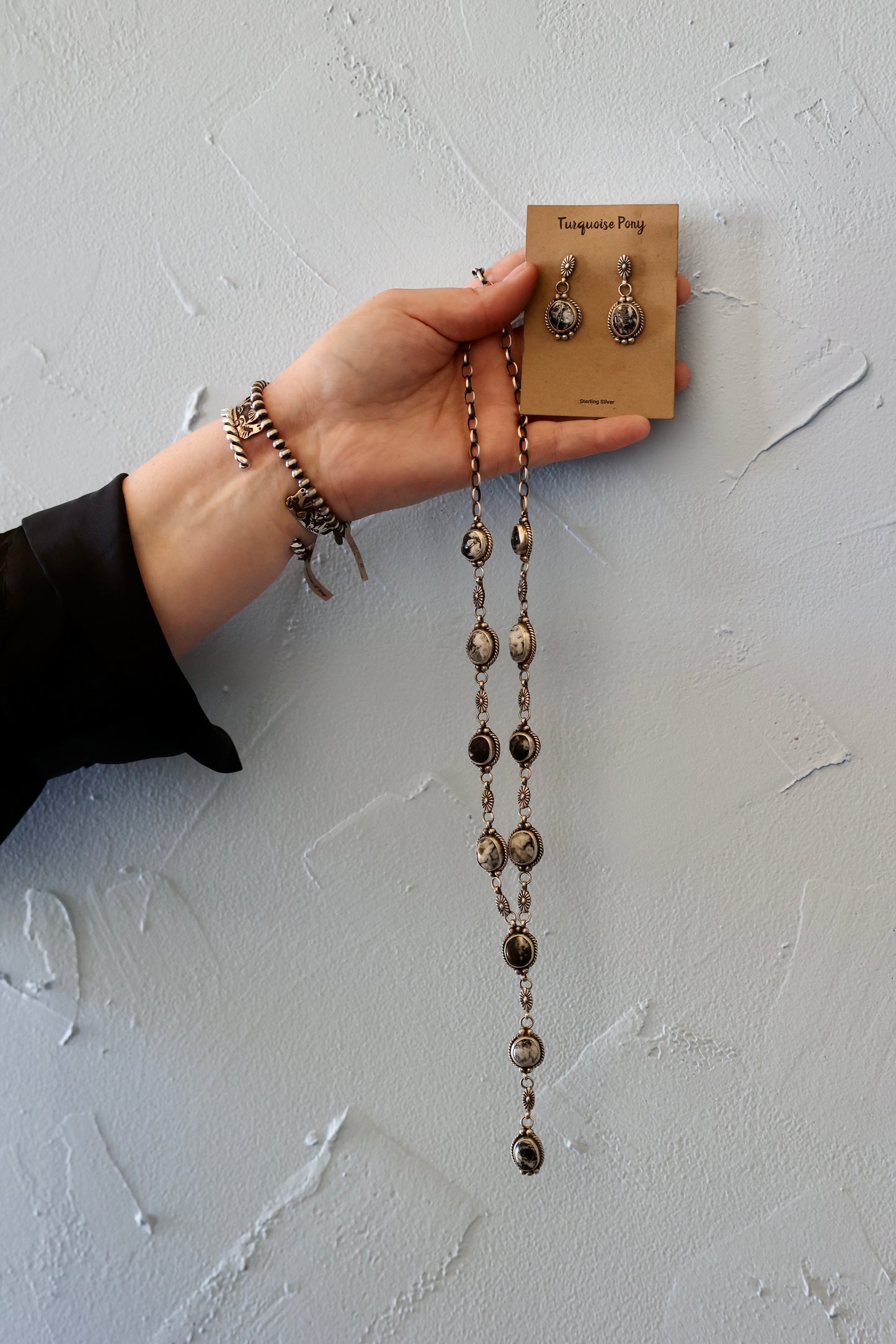 White Buffalo Lariat and Earring Set