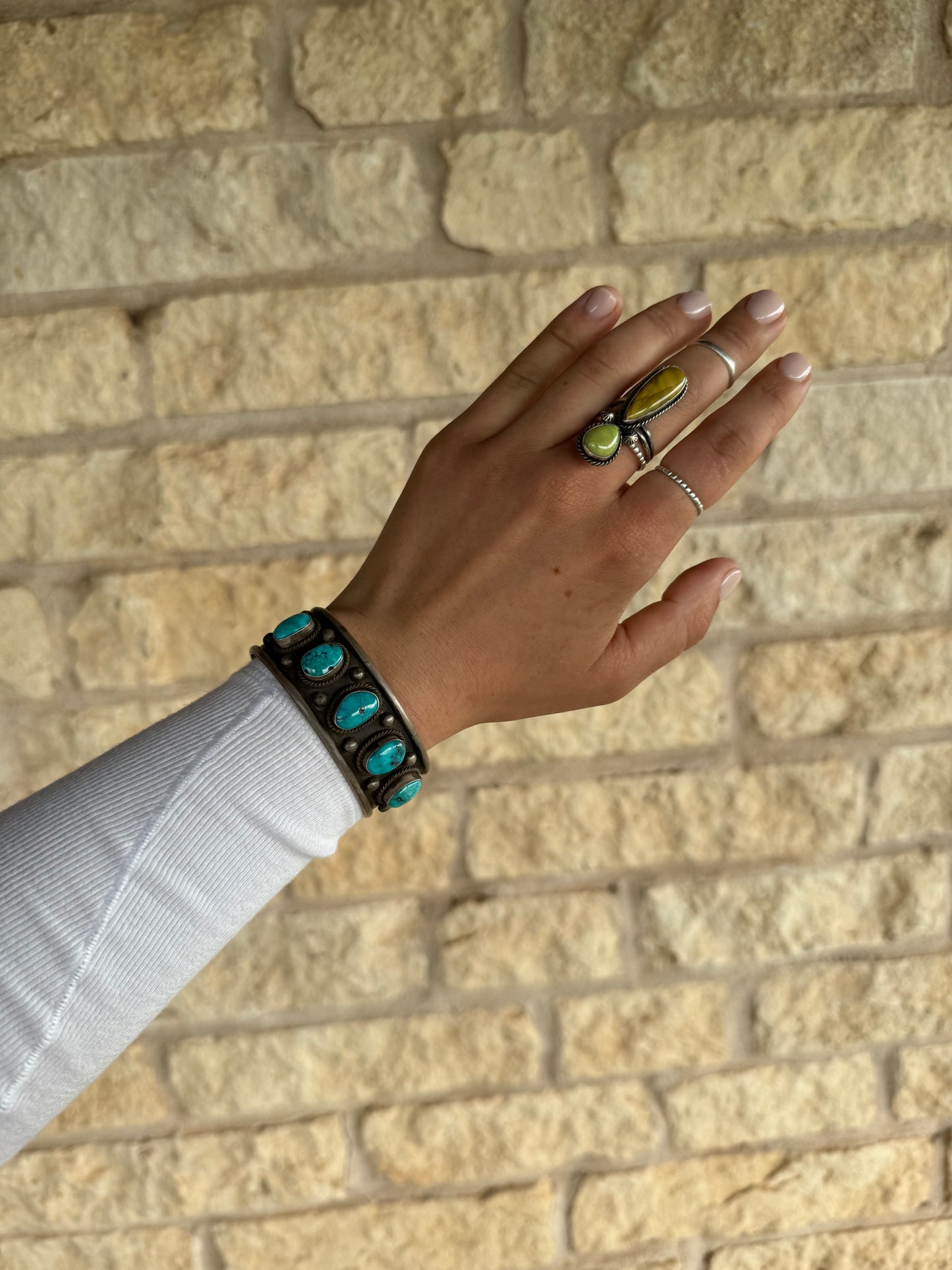 5 Stone Cuff