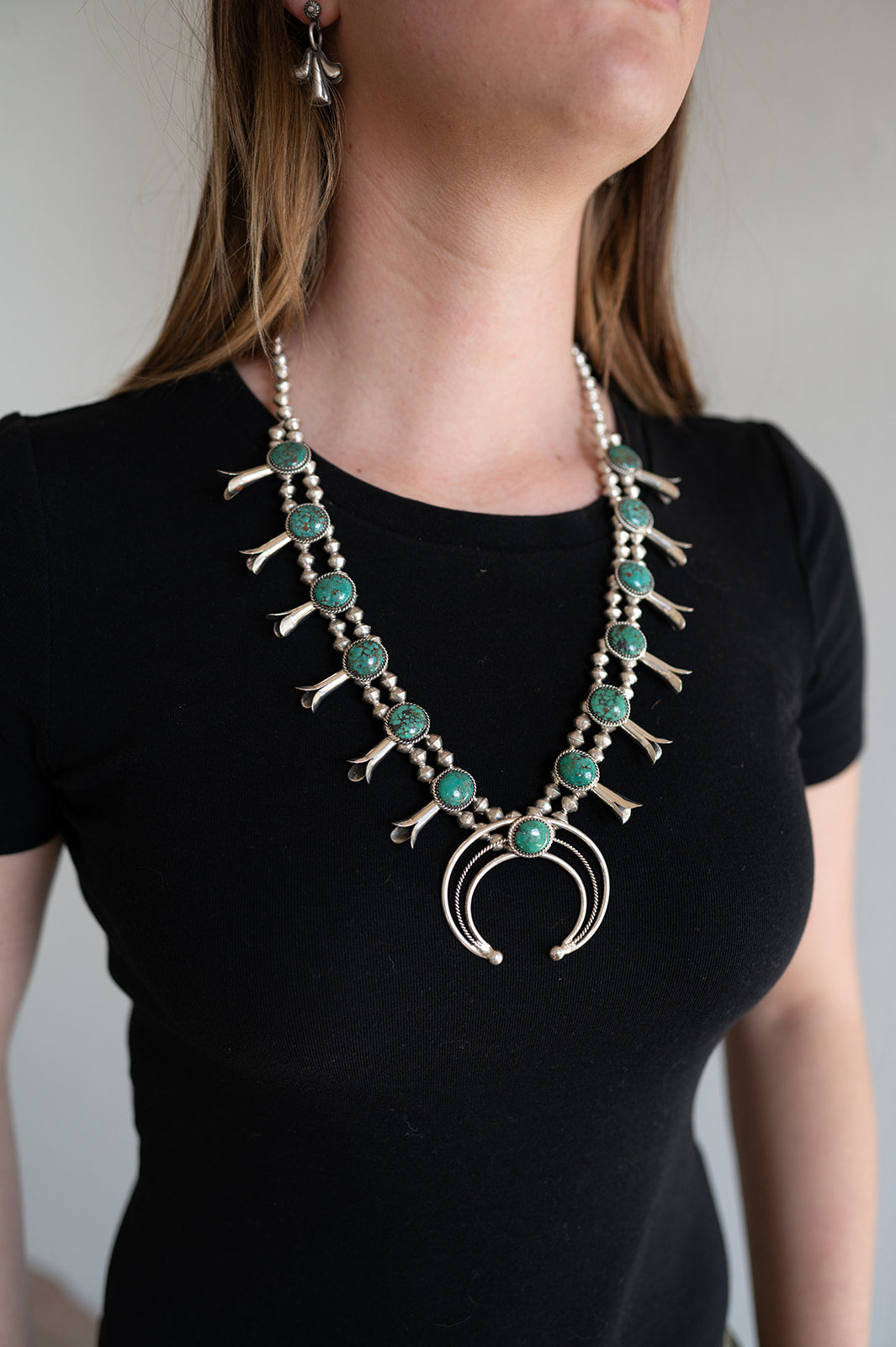 26" Vintage Turquoise Squash Blossom