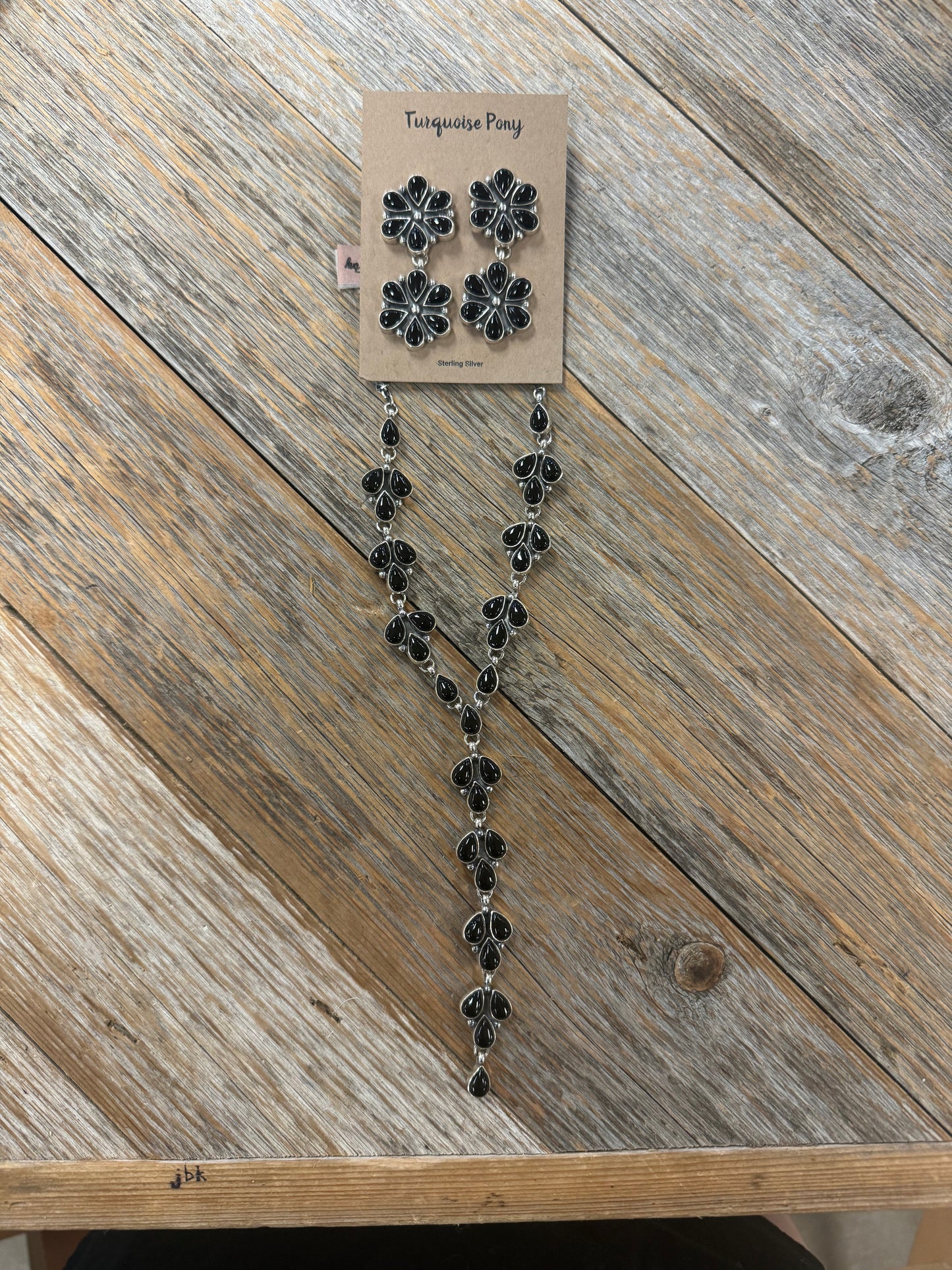 Lariat & Earring Onyx Set