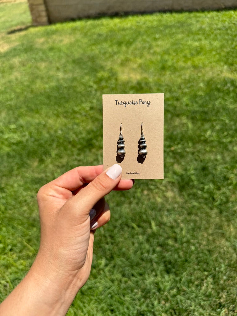 Mini Navajo Pearl Dangles