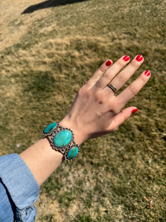 Vintage 3 Stone Turquoise Cuff