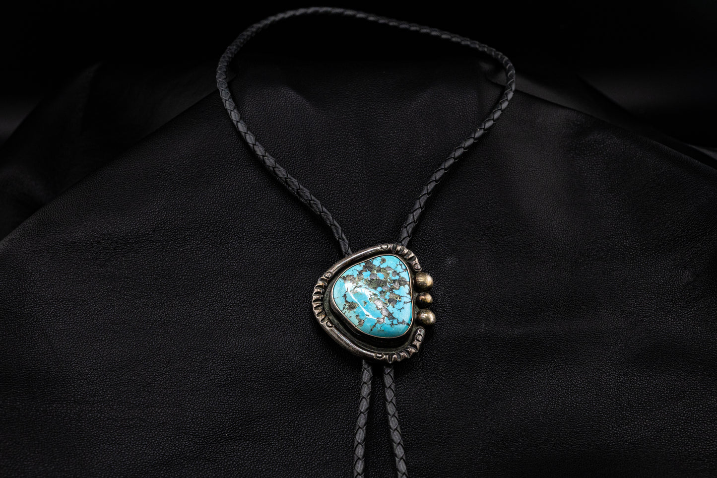 Vintage Turquoise Bolo